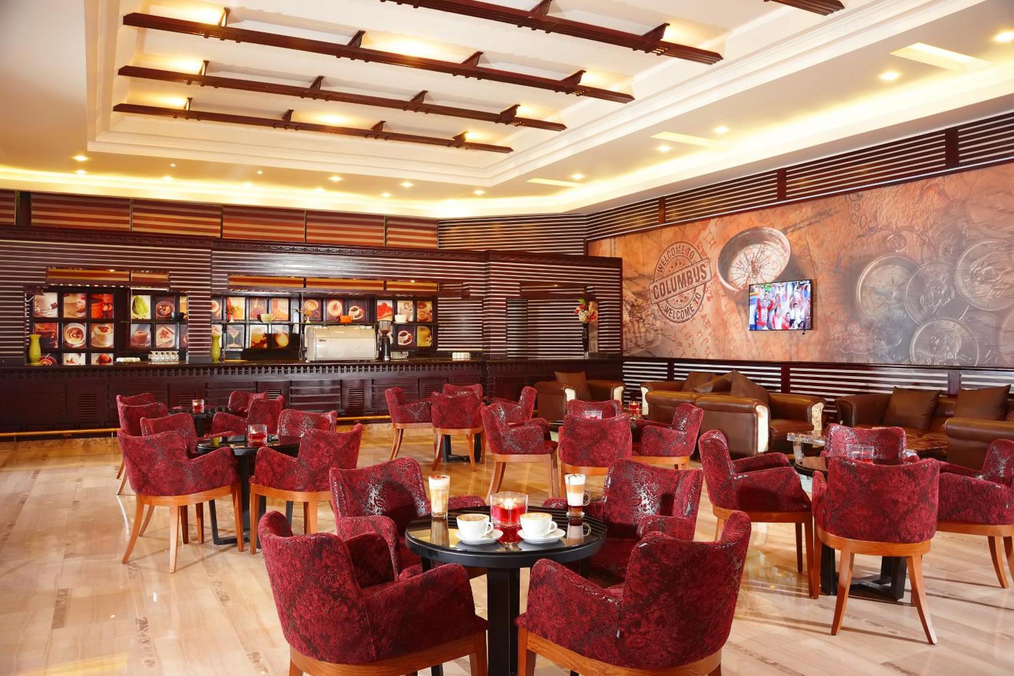 منتجع رويال الباتروس مودرنا - للعائلات والأزواج فقط شرم الشيخ المظهر الخارجي الصورة The Coffee Shop